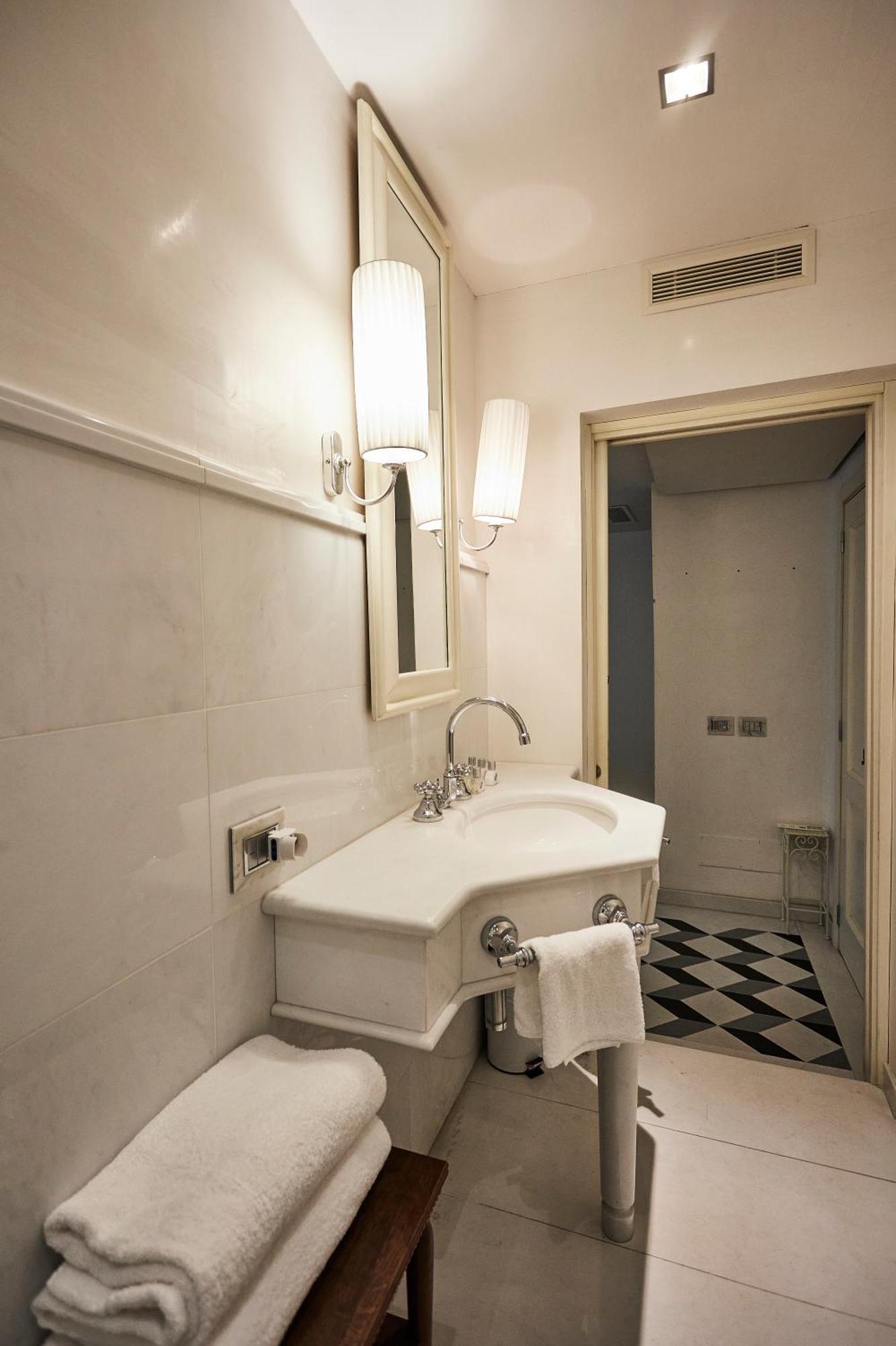 Le Stanze Di Caterina Bed & Breakfast Florence Exterior photo